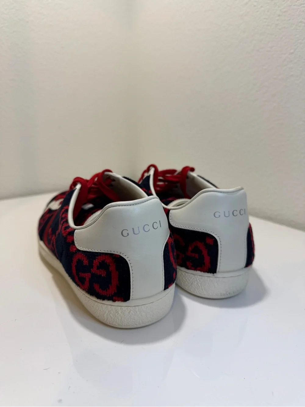 Gucci Ace Sneakers - Red & Blue - Authentic - Women’s 39 (US 9) Authentic